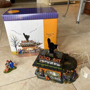 Dept. 56 Halloween Snow Village Black Cat Diner Gift Set #55319